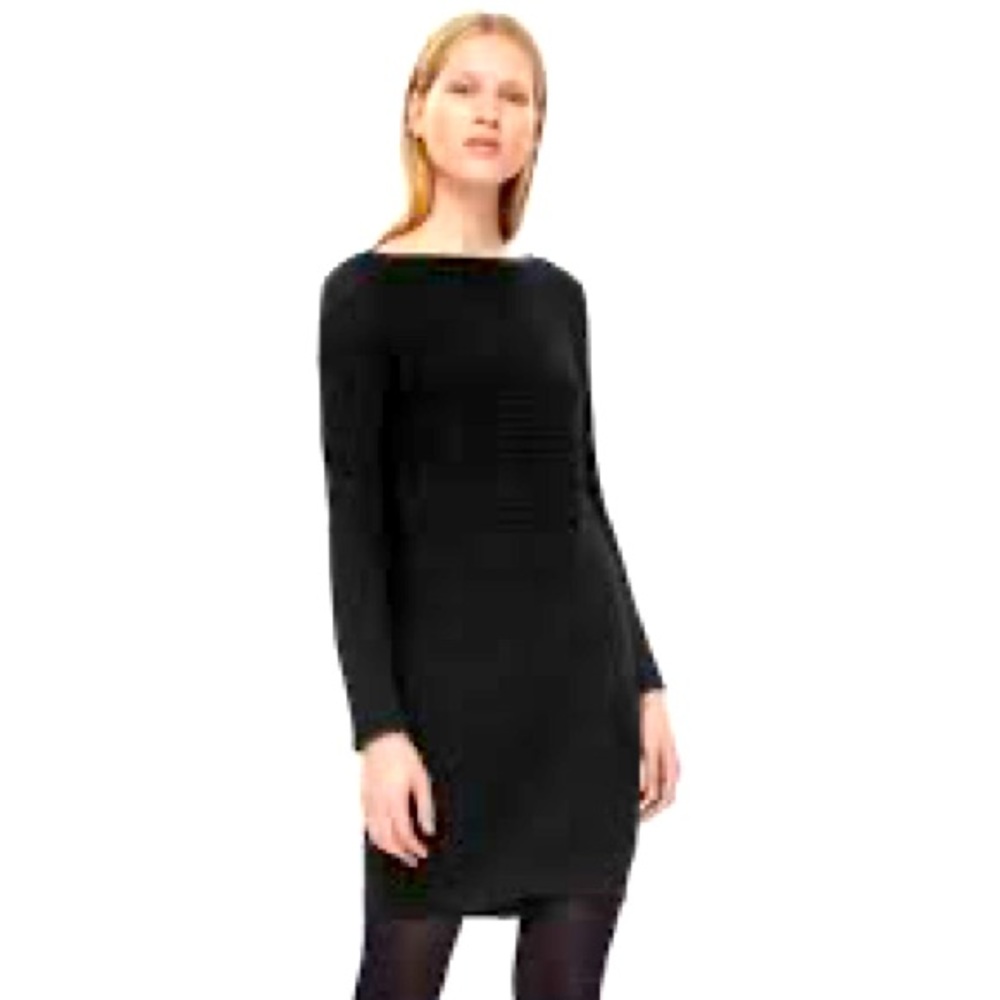 COS Ribbed Wool Cocoon Boatneck Dress🖤